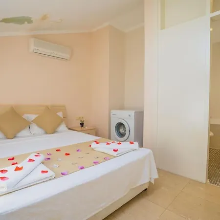 Calis'ta Denize Sifir 10 Kisilik Starfish 4 * פאטהיה