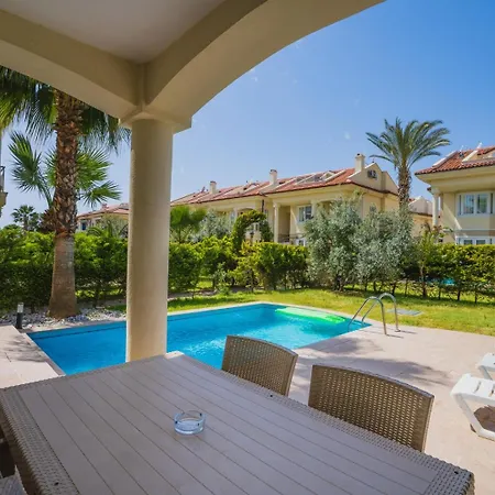 别墅 Calis'ta Denize Sifir 10 Kisilik Starfish 4 *