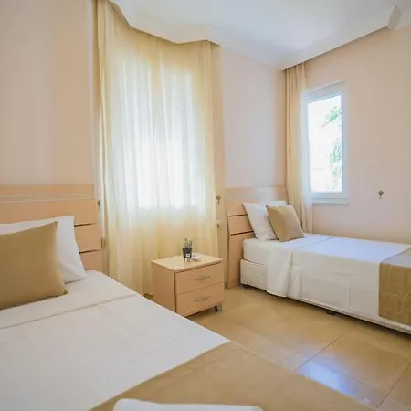 Calis'ta Denize Sifir 10 Kisilik Starfish 4 *