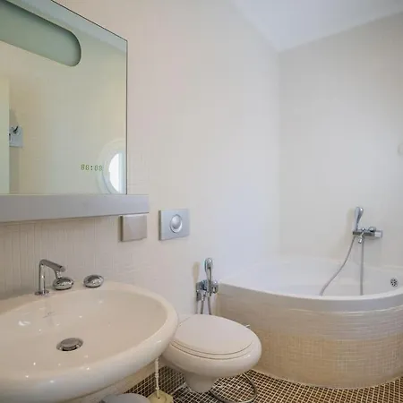 Calis'ta Denize Sifir 10 Kisilik Starfish 4