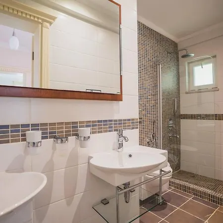 Calis'ta Denize Sifir 10 Kisilik Starfish 4 别墅 费特希耶